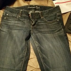 American Eagle Artist Jean